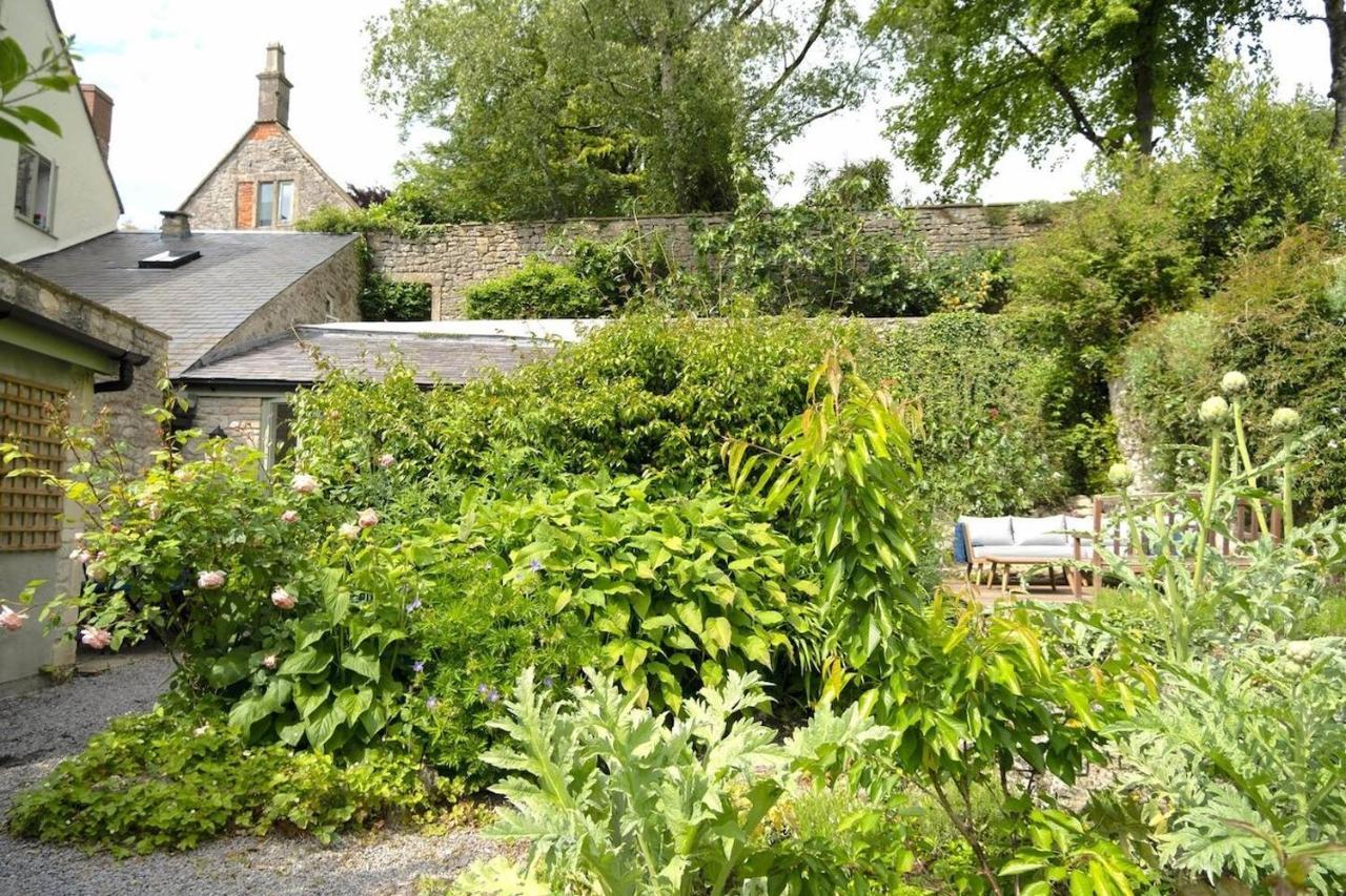 Lovely Property In The Heart Of Somerset, Sleeps 9 Шептън Малет Екстериор снимка